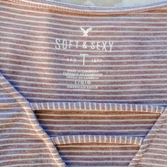 NWOT American Eagle Shirt - Picture 2 of 4